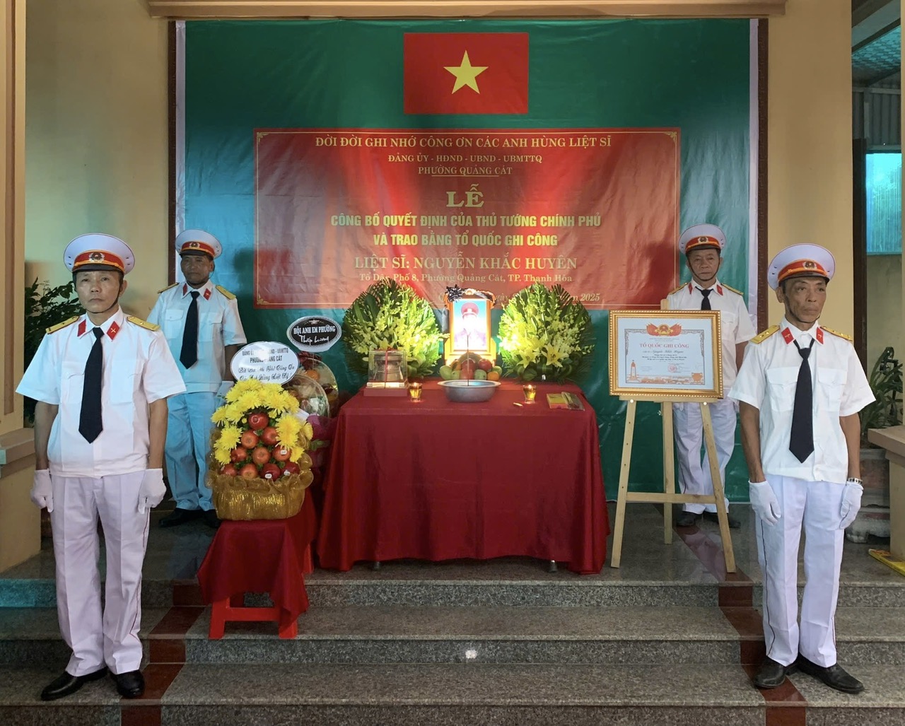 Phường Quảng Cát Long trọng tổ chức Lễ công bố Quyết định của Thủ tướng Chính phủ và trao Bằng “Tổ quốc ghi công” cho Liệt sĩ Nguyễn Khắc Huyên phường Quảng Cát