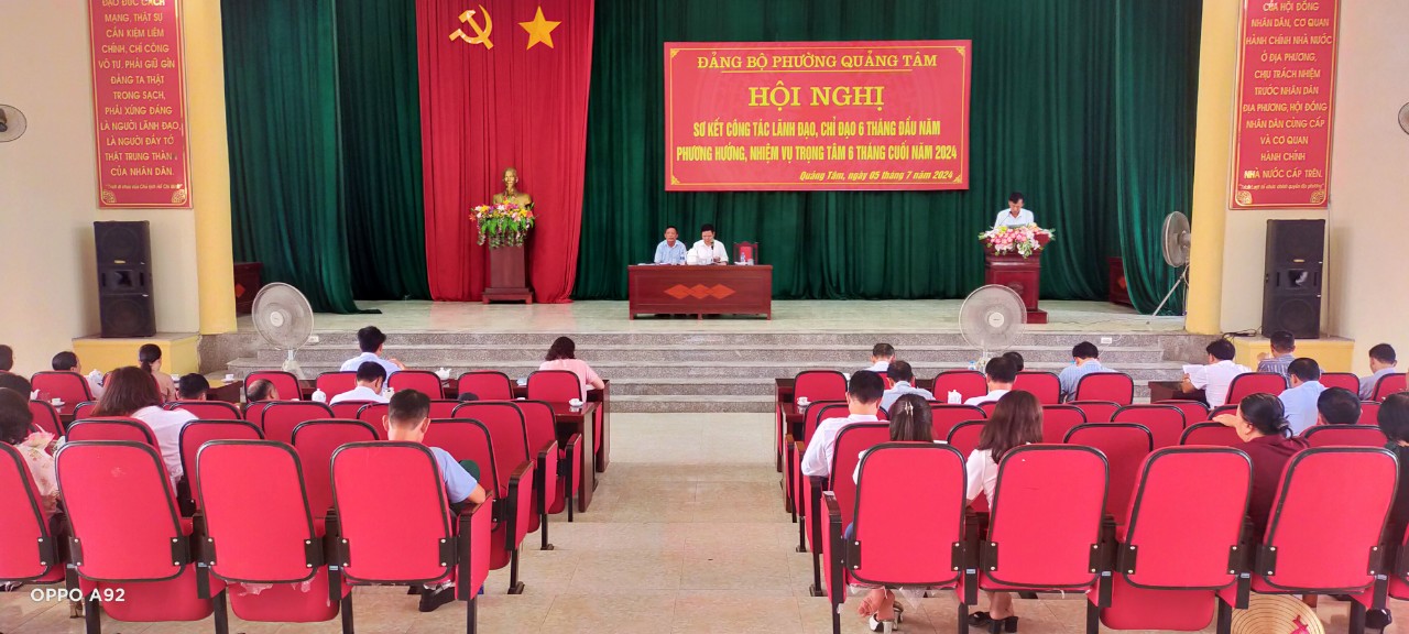 Toàn cảnh.jpg