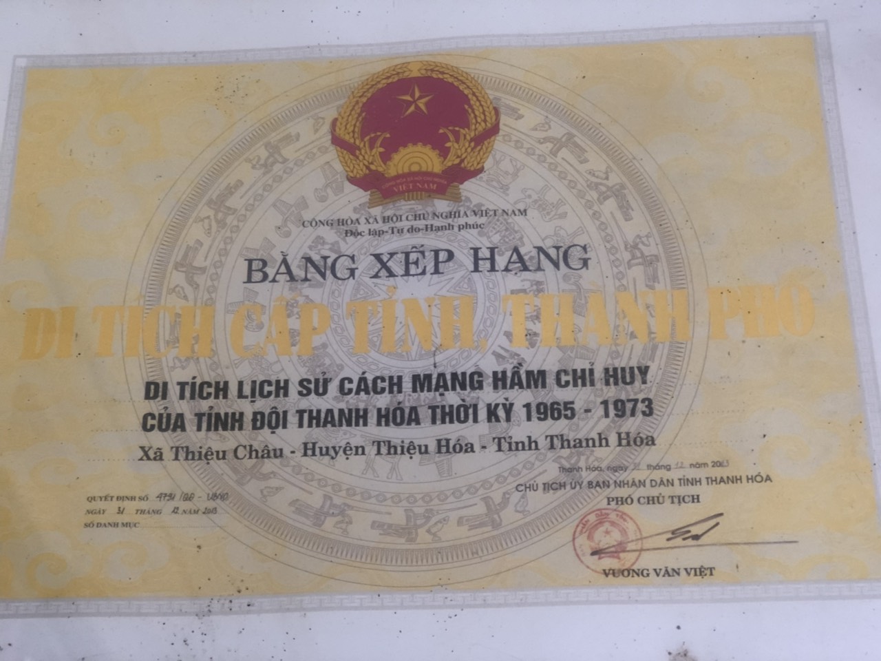 quyết định xếp hạng di tích lịch sử cách mạng Hầm chỉ huy của Tỉnh đội Thanh Hóa thờỉ kỳ 1965 -1973, xã Thiệu Châu, huyện Thiệu Hóa, tính Thanh Hóa.