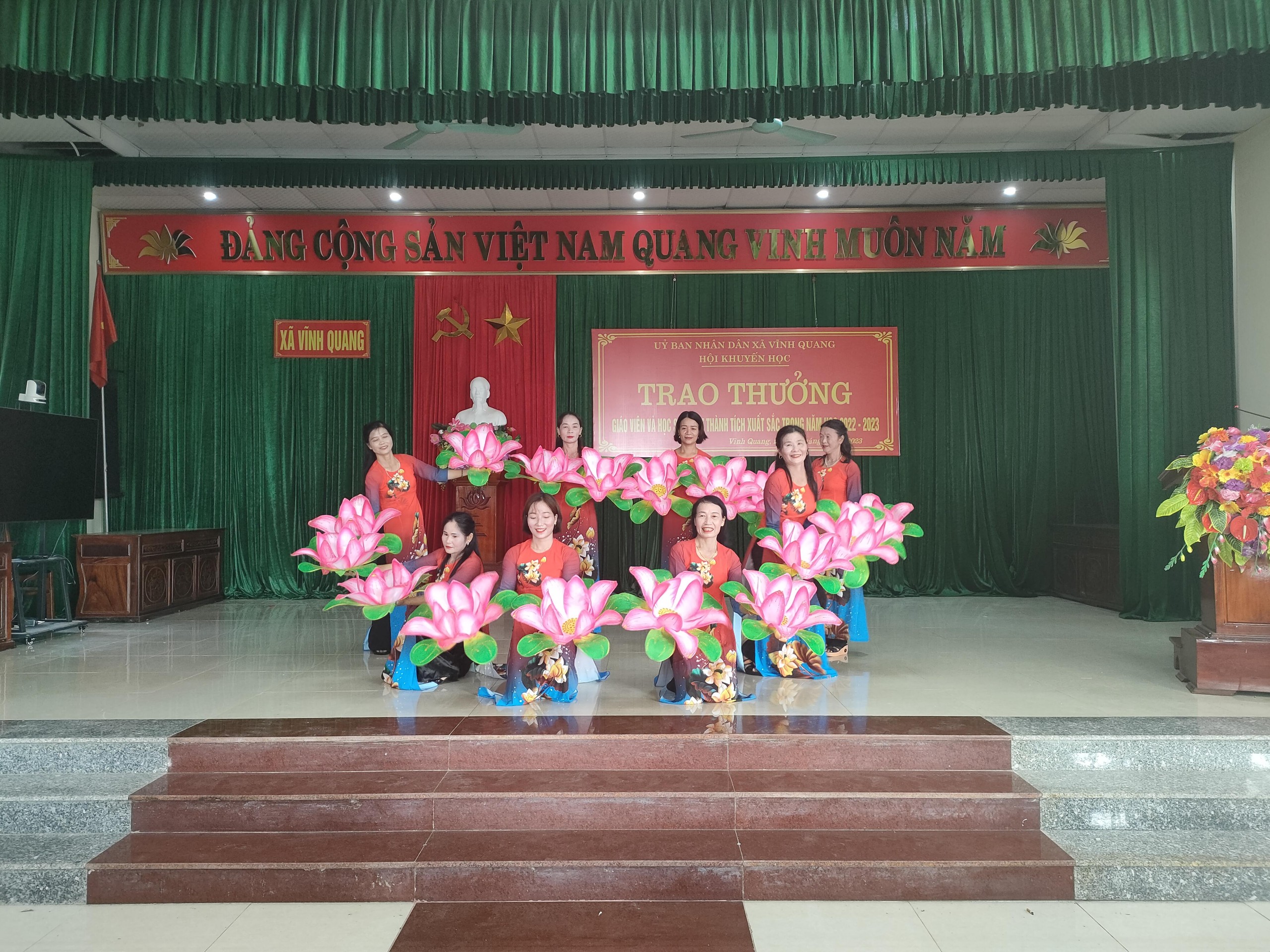 z4651763873435_ce45f4f49ec7b1e01cbbff3989905bae.jpg