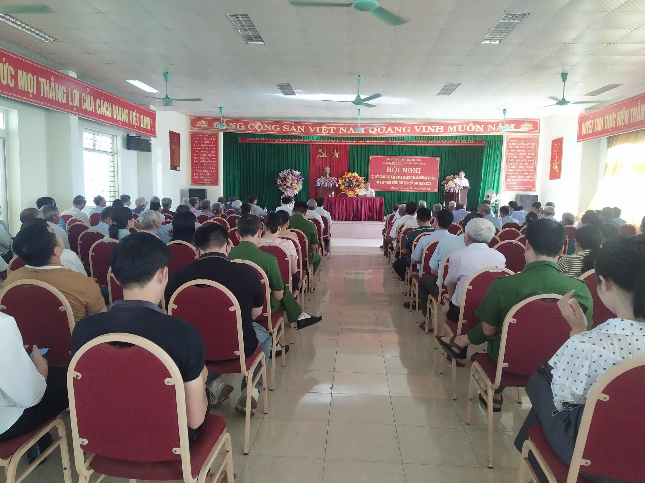 Đảng bộ phường Hoằng Đại tổ chức hội nghị sơ kết công tác xây dựng Đảng 6 tháng đầu năm 2025