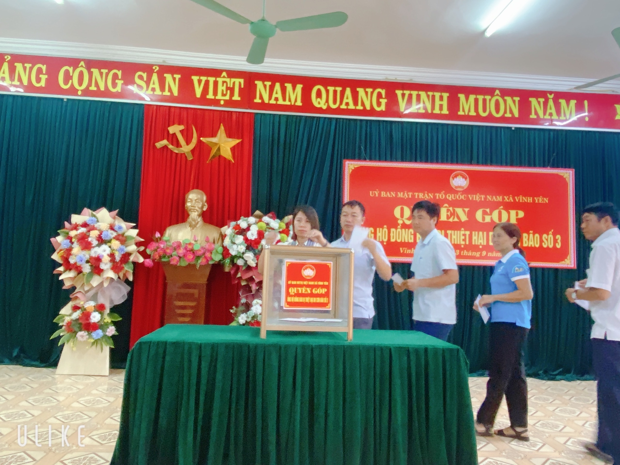 Anh-tin-bai