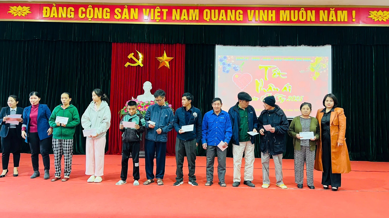 C:\BÀI ĐĂNG CỔNG THÔNG TIN ĐIỆN TỬ\TẾT 2025\4.jpg