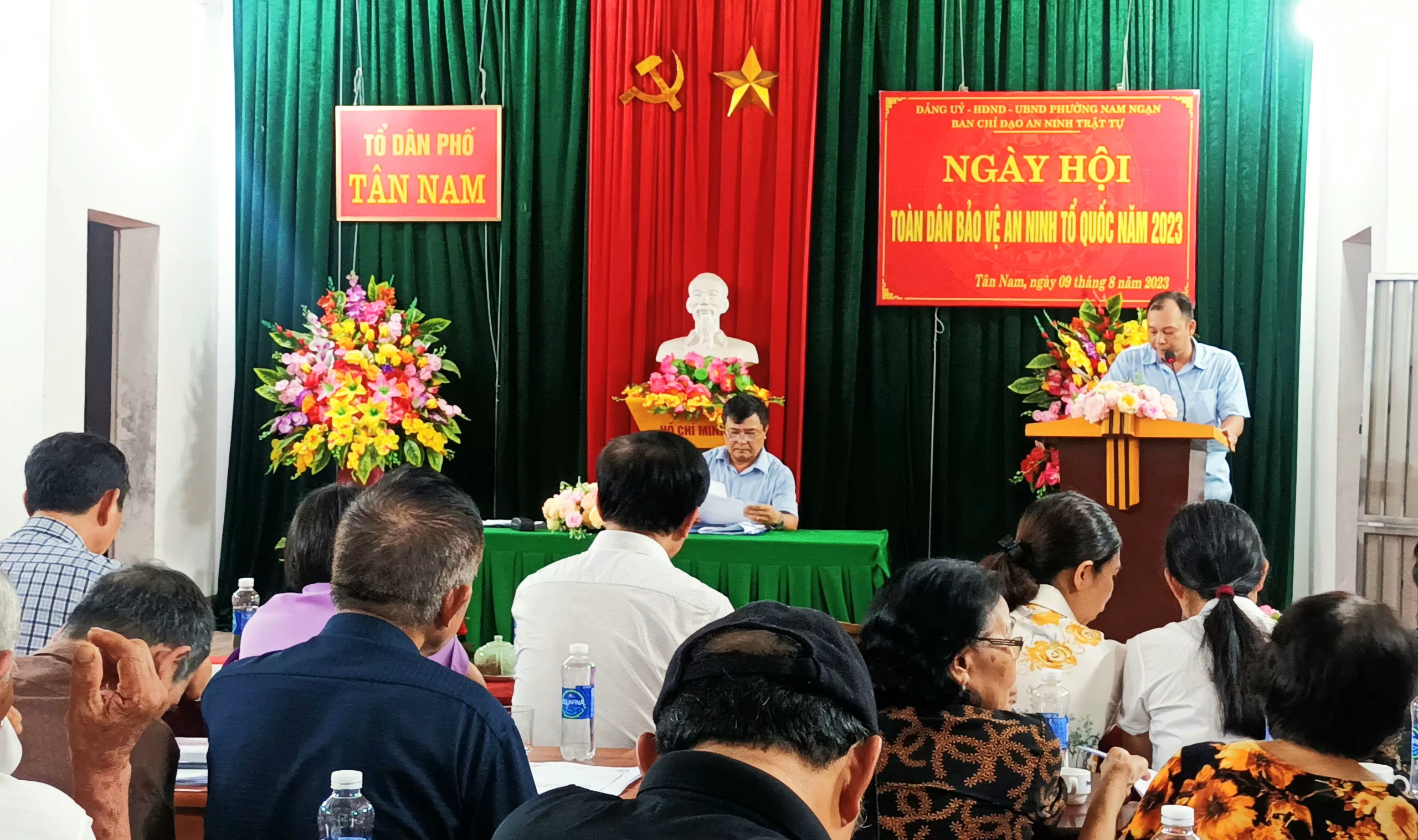 ý kiến 2.jpg