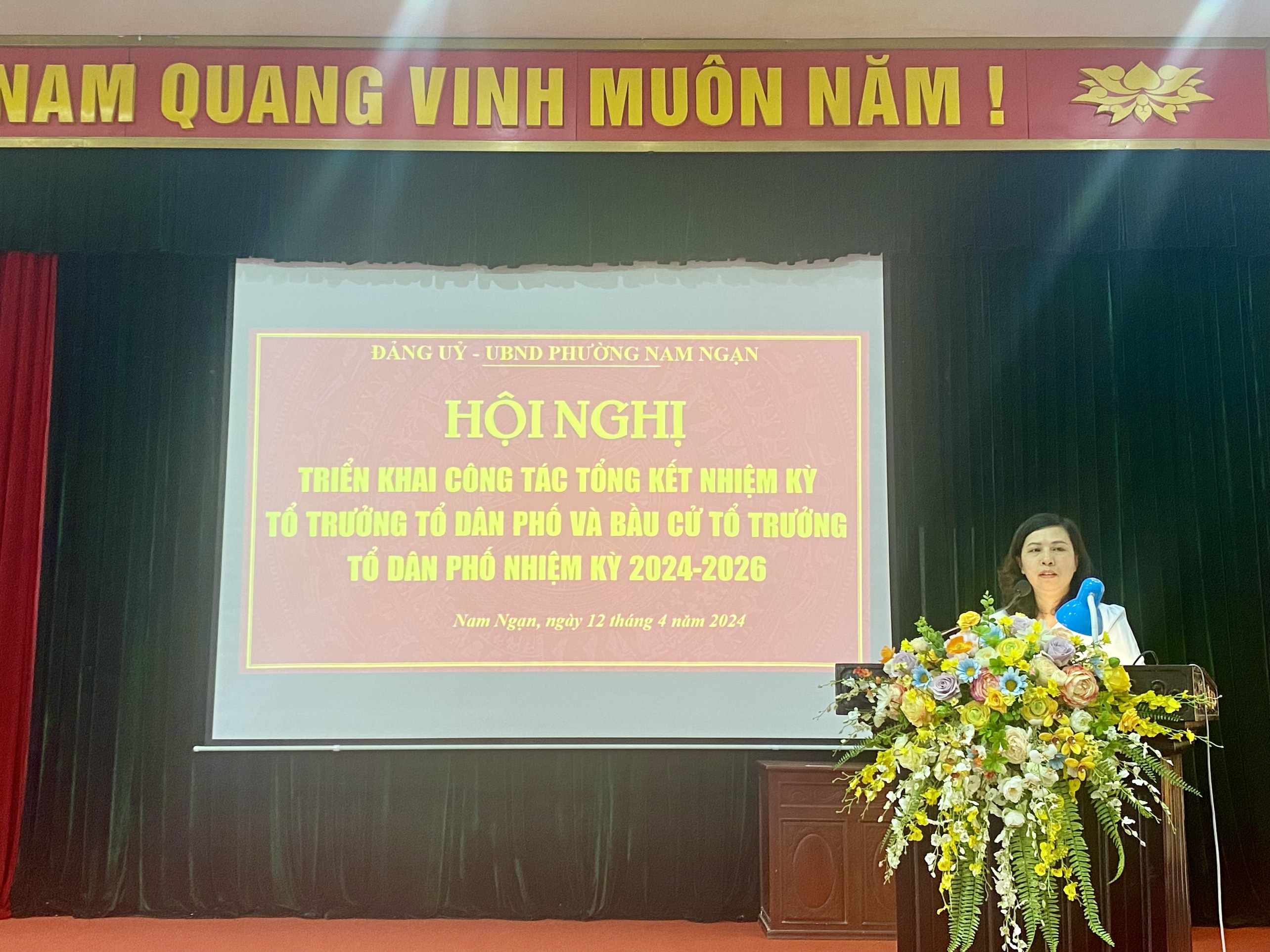 chị Vân.jpg