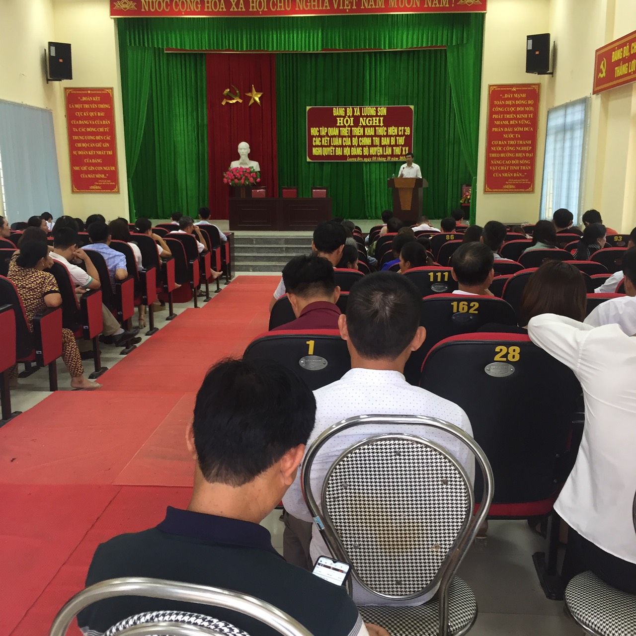 Hội nghị Đảng bộ.jpg