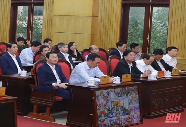 Nghiên cứu, quán triệt chuyên đề về học tập và làm theo tư tưởng, đạo đức, phong cách Hồ Chí Minh và phát động phong trào thi đua năm 2024
