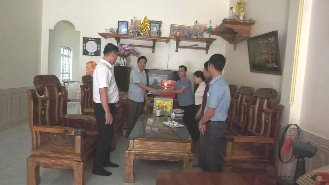 a Đứng 1.jpg