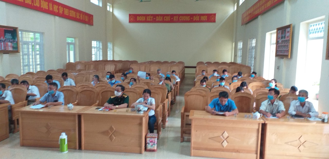 ả 2 b cử.jpg