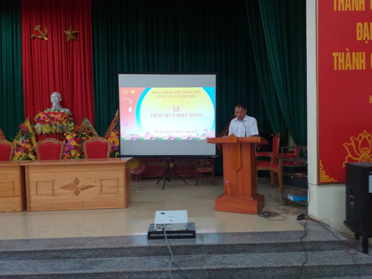 ảnh đảng bộ 2 2022.jpg
