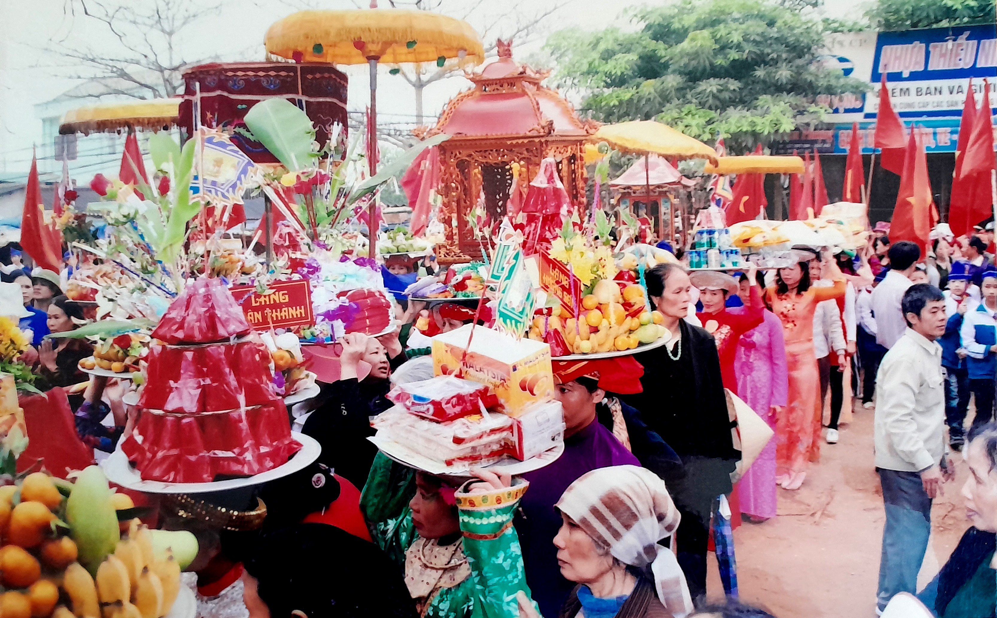 Anh-tin-bai
