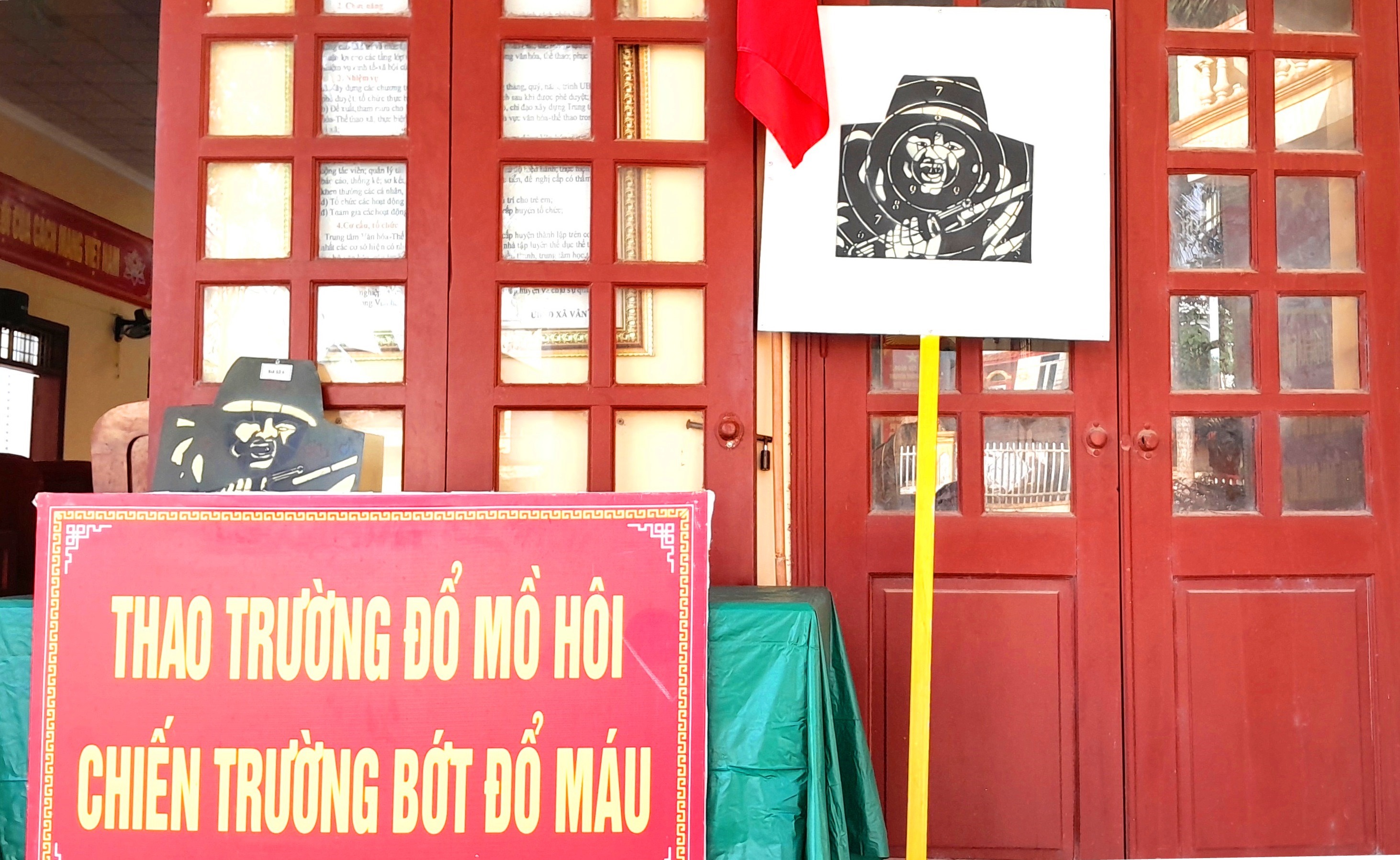 Anh-tin-bai