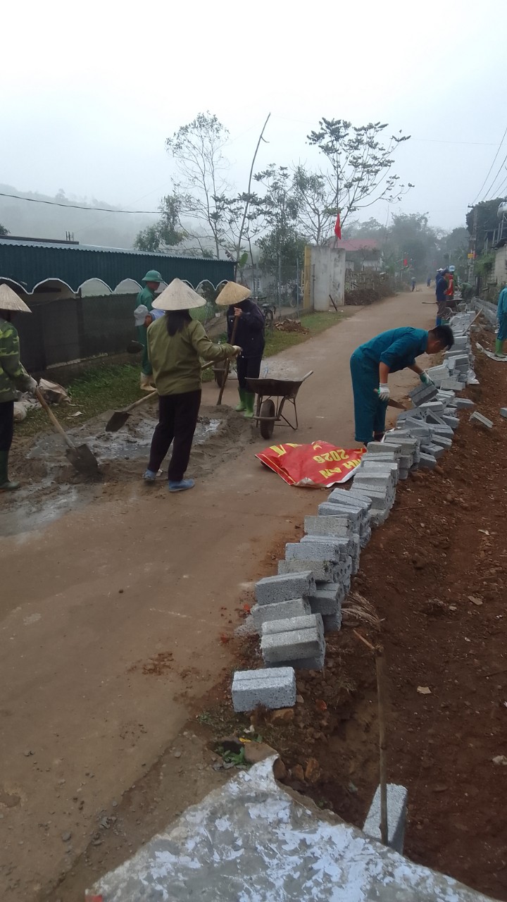Làm mương Thạc Cừ.jpg