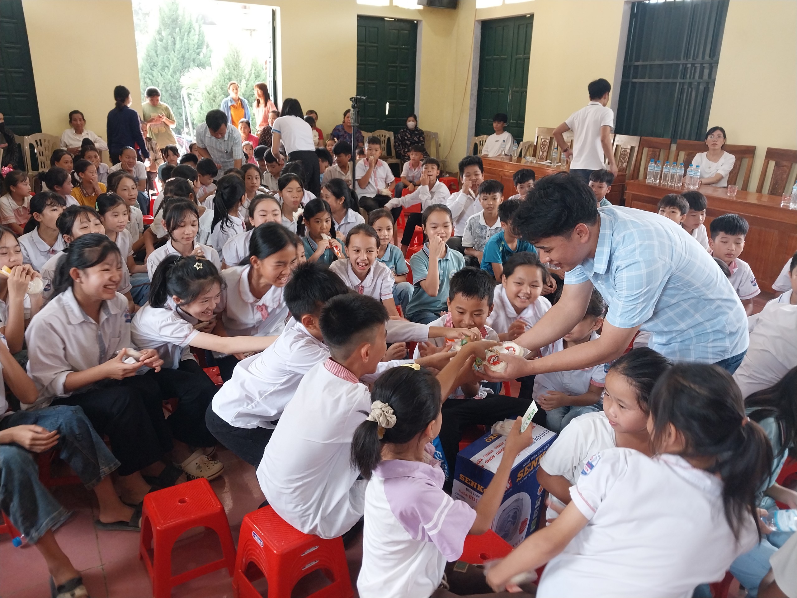 lốc.jpg