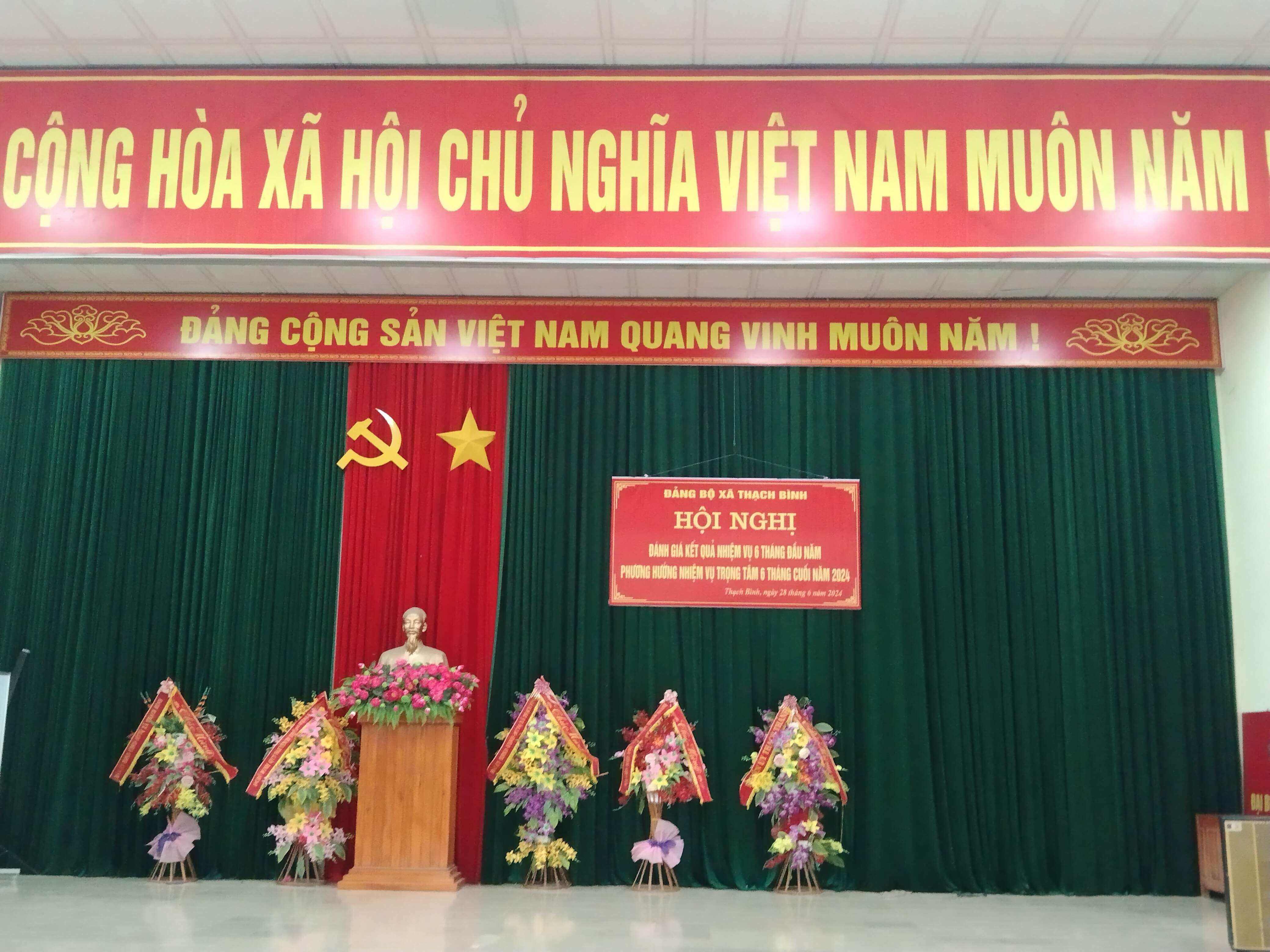 đảng.jpg