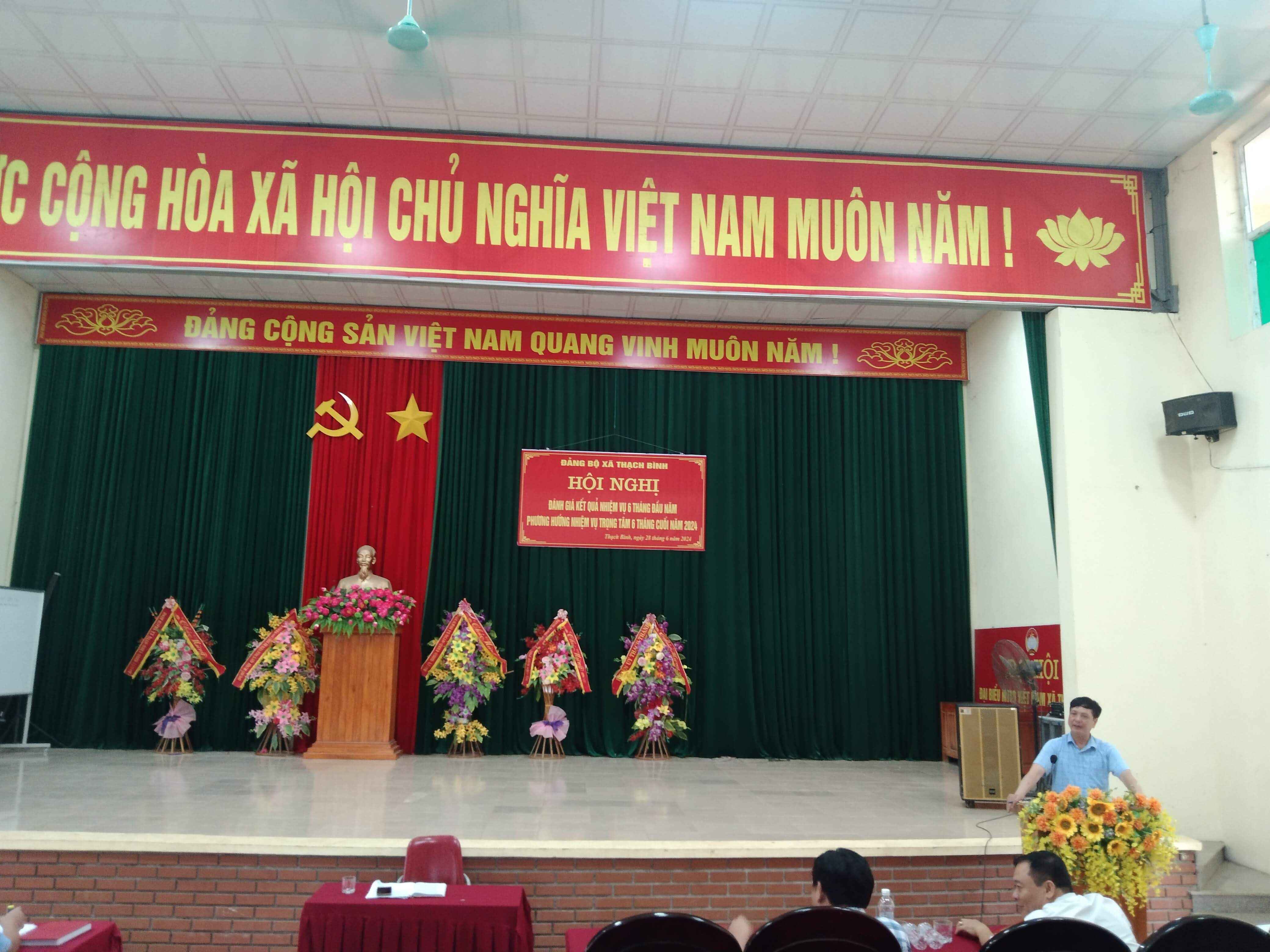 đảng 2.jpg
