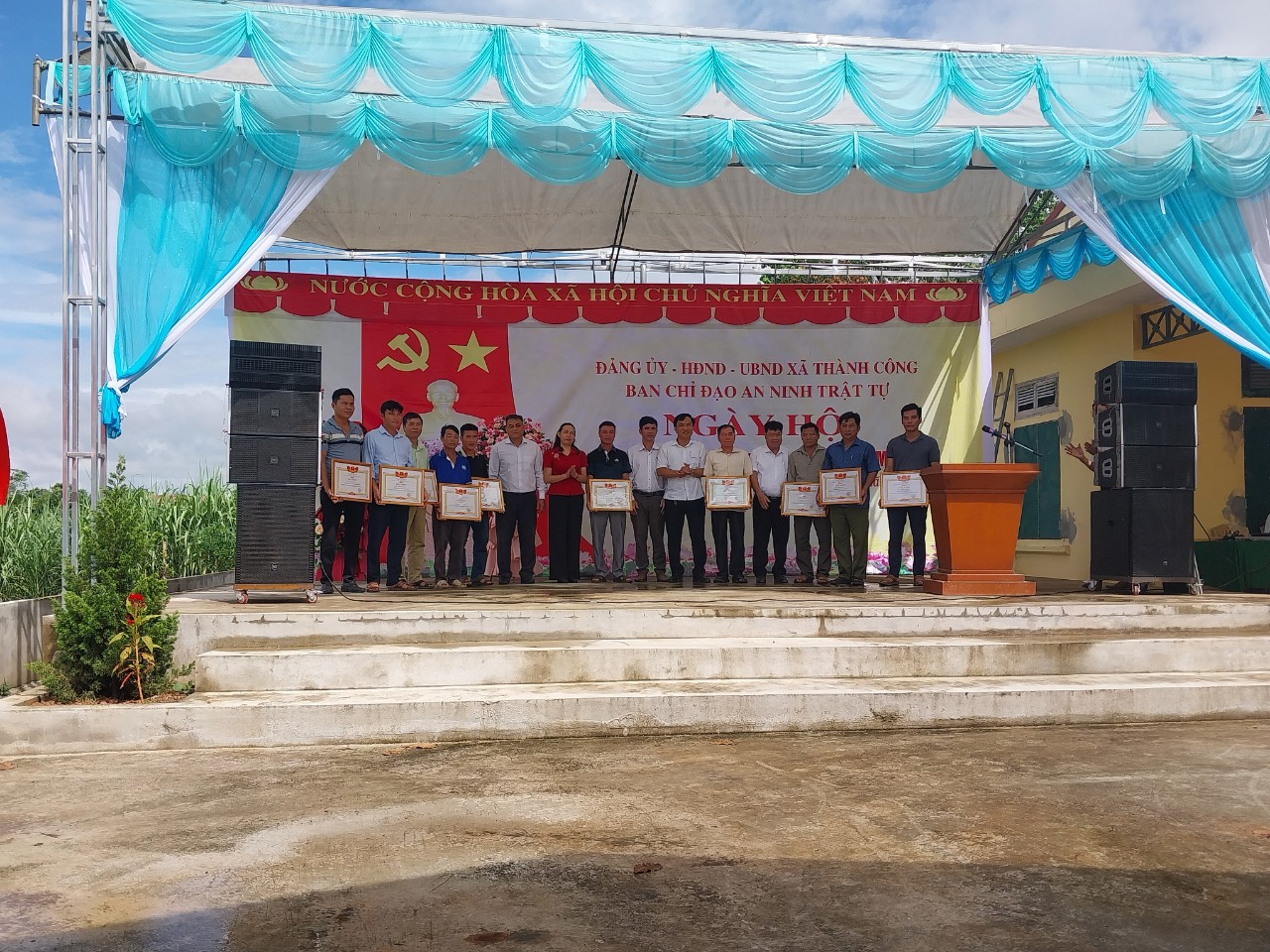 Ngày hội toàn dân bảo vệ ANTQ.jpg