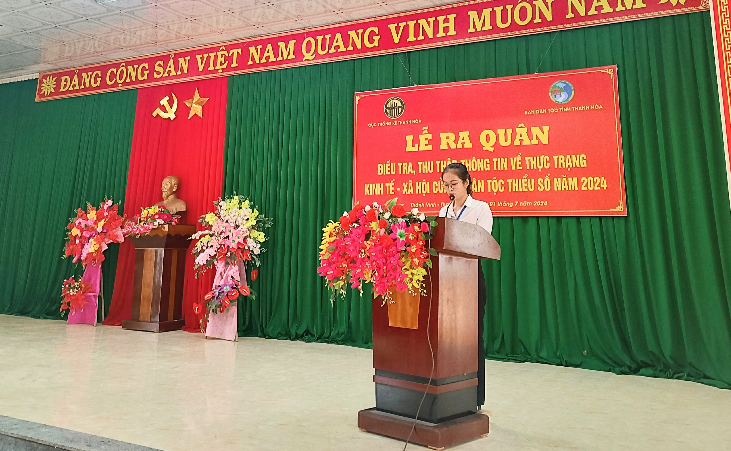 ảnh c hà.jpg