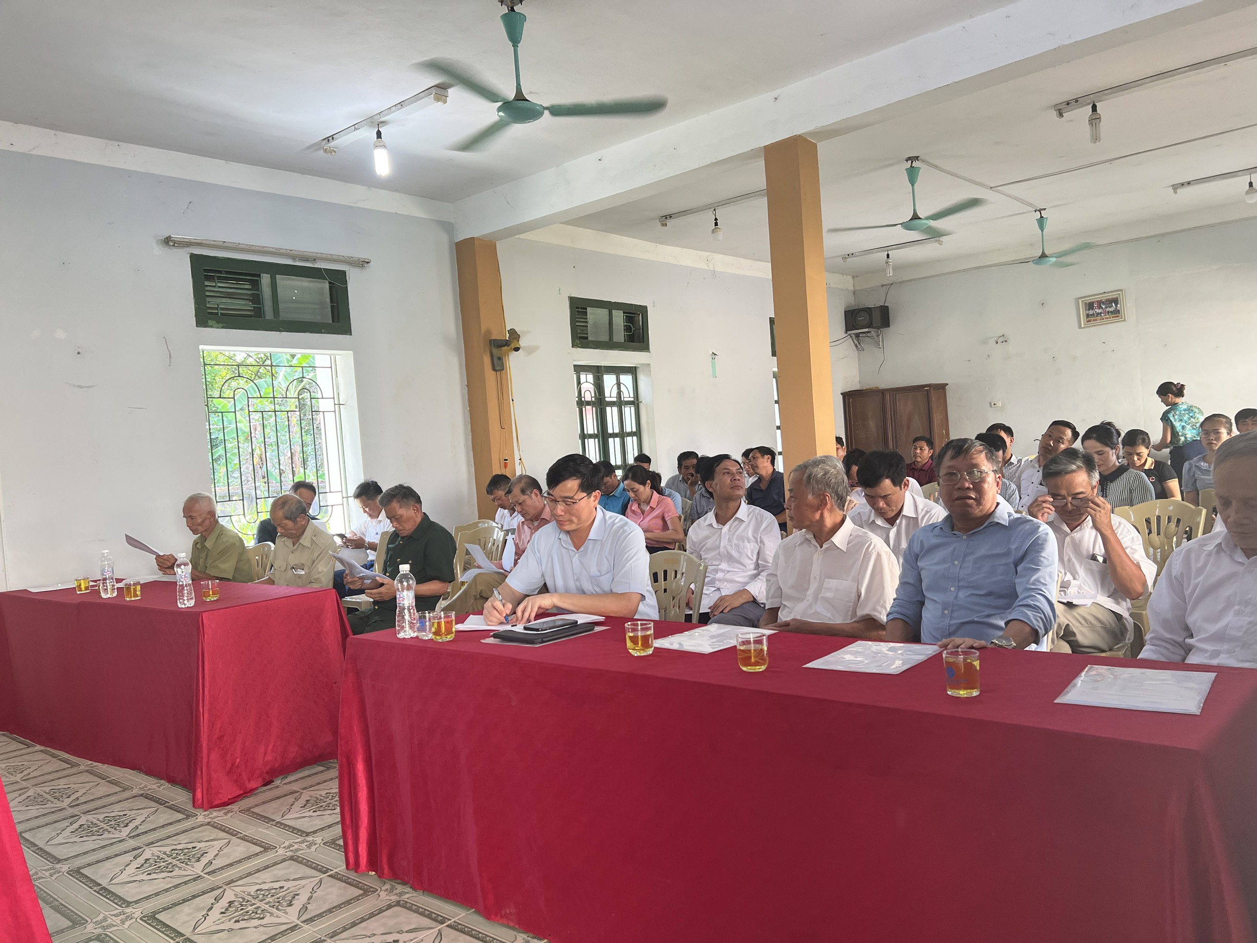 Đảng bộ xã Thành Vinh: Tổ chức hội nghị sơ kết giữa nhiệm kỳ 2020 -2025