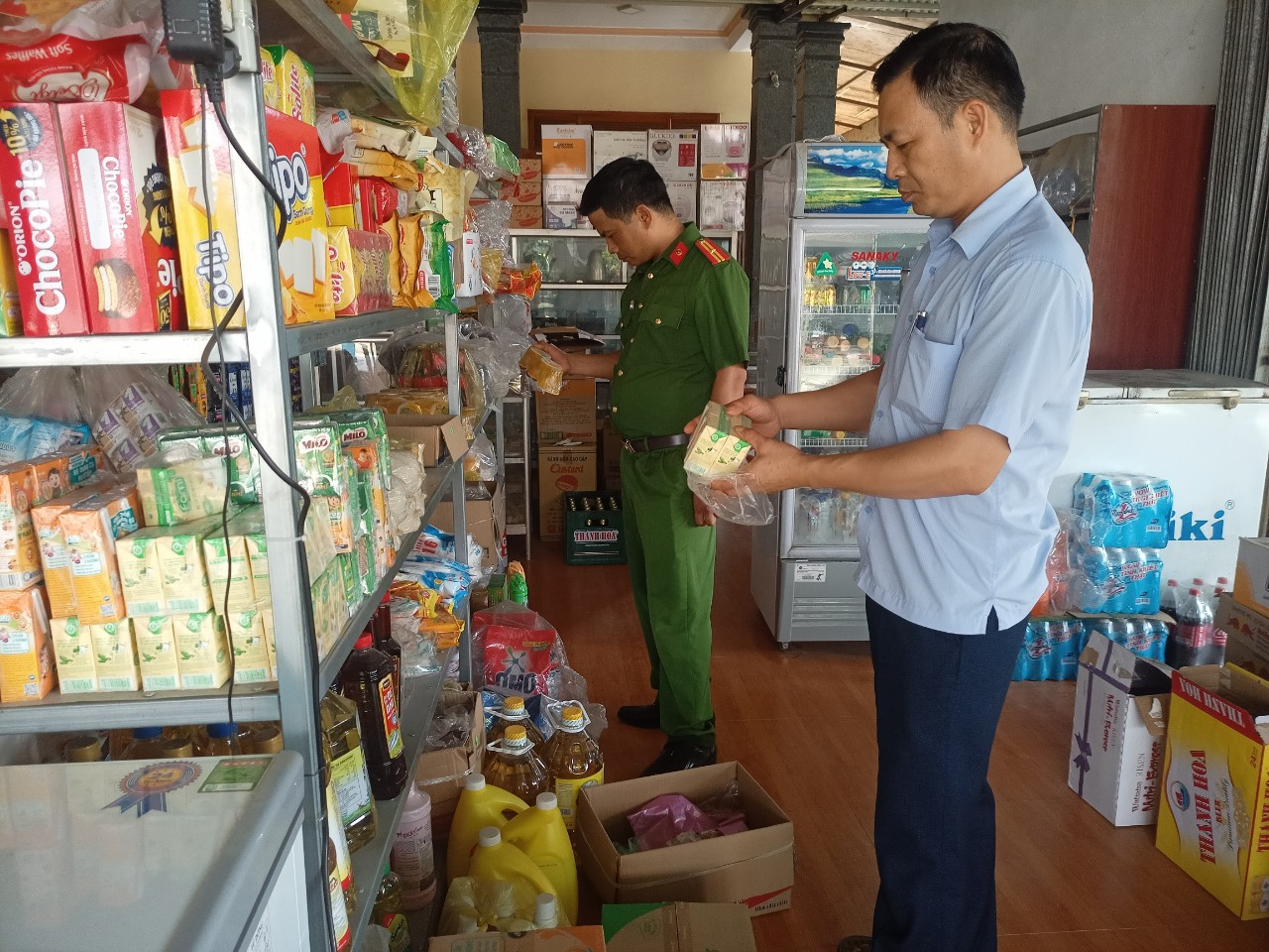 KIỂM TRA AN TOÀN VỆ SINH THỰC PHẨM HƯỞNG ỨNG THÁNG HÀNH ĐỘNG ATVSTP NĂM 2024