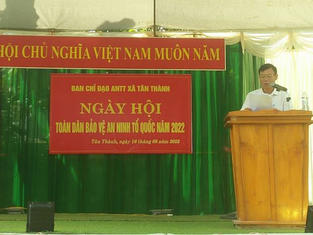 Ông Cầm Thanh Xứng  Chủ tịch UBND xã Tân Thành