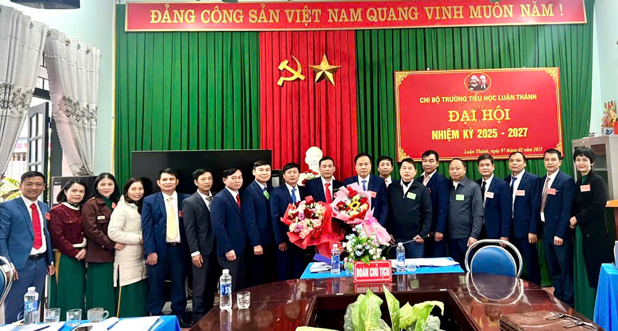 ĐẢNG BỘ XÃ LUẬN THÀNH CHỈ ĐẠO TỔ CHỨC ĐẠI HỘI ĐIỂM KHỐI CÁC CƠ QUAN TẠI TRƯỜNG TIỂU HỌC LUẬN THÀNH NHIỆM KỲ 2025-2027