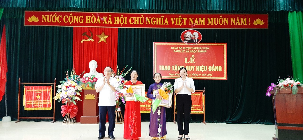 z3786086114005_fe5e414dcd440cb1a8470ad162d8b861.jpg