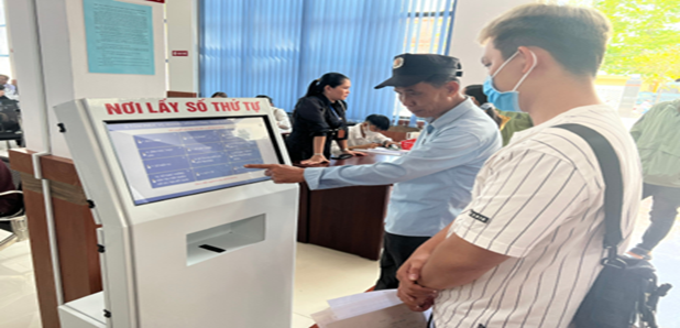 https://kiengiang.gov.vn/PublishingImages/TinTuc/ChuyenDoiSo/day%20manh%20chuyen%20doi%20so%20trong%20cchc.png