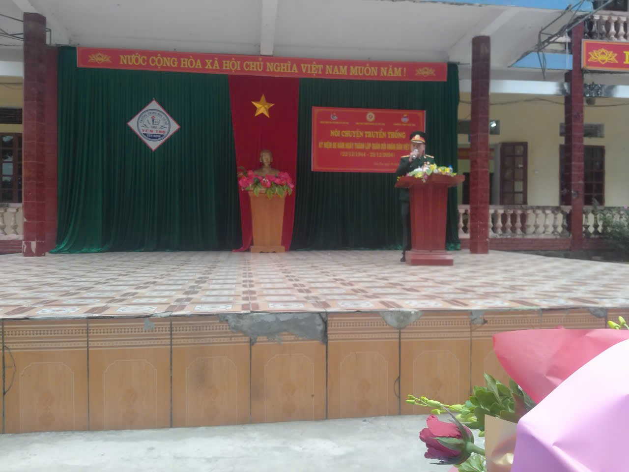 Picture 4