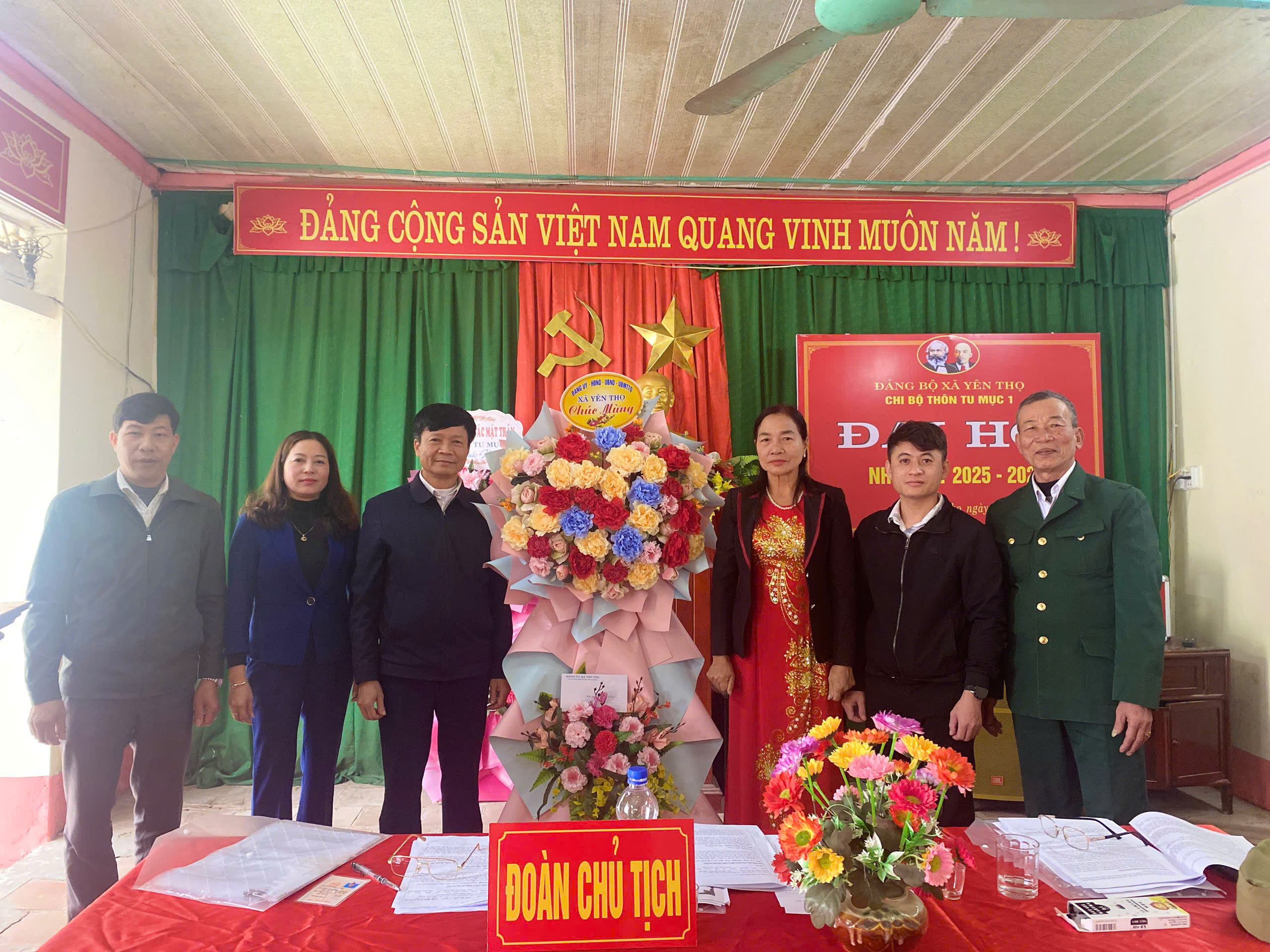Chi bộ Thôn Tu mục 1 Đảng bộ xã Yên Thọ long trọng tổ chức Đại hội Chi bộ nhiệm kỳ 2025 – 2027