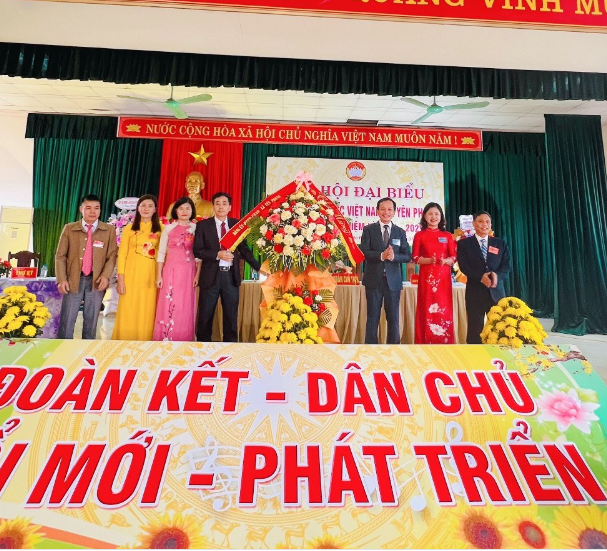 Anh-tin-bai