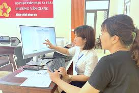 Chuyển đổi số lấy người dân làm trung tâm