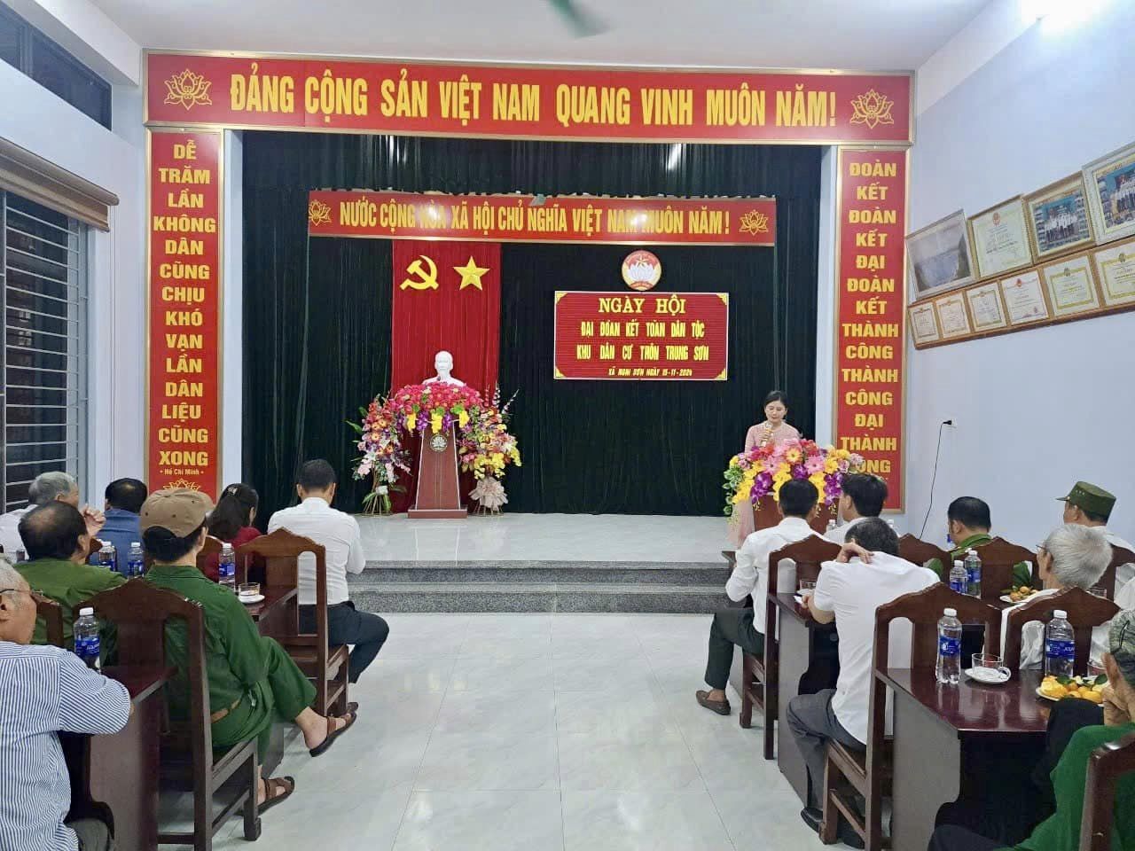 Anh-tin-bai