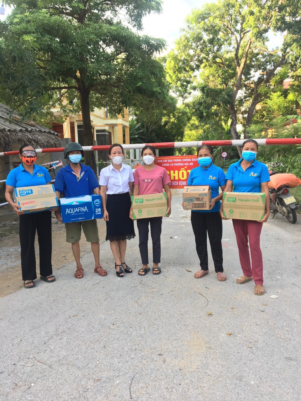 hình ảnh chốt chống dịch covid-01 1.jpg