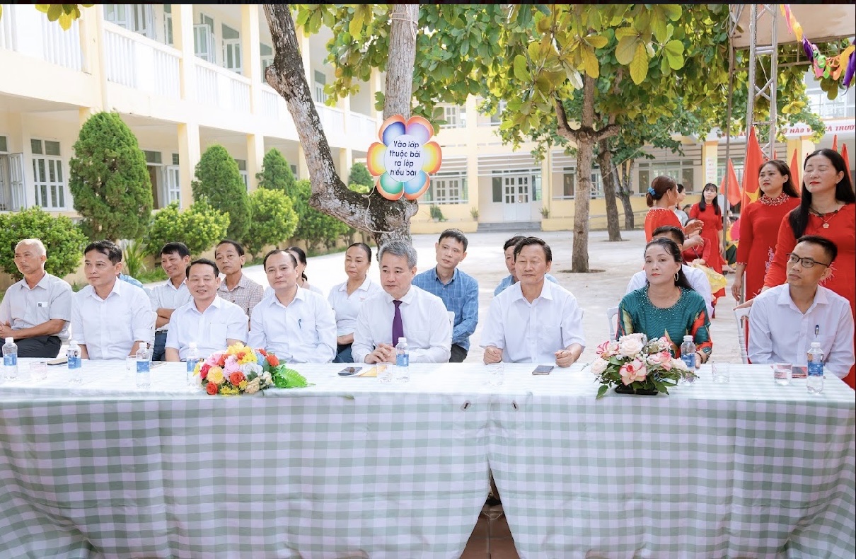 Đại biểu.jpg