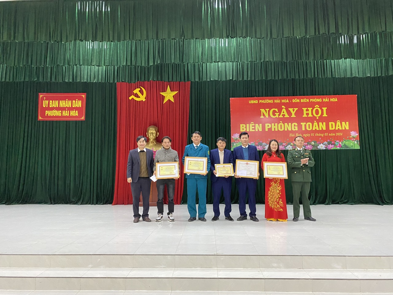 TỔ CHỨC  NGÀY HỘI BIÊN PHÒNG TOÀN DÂN