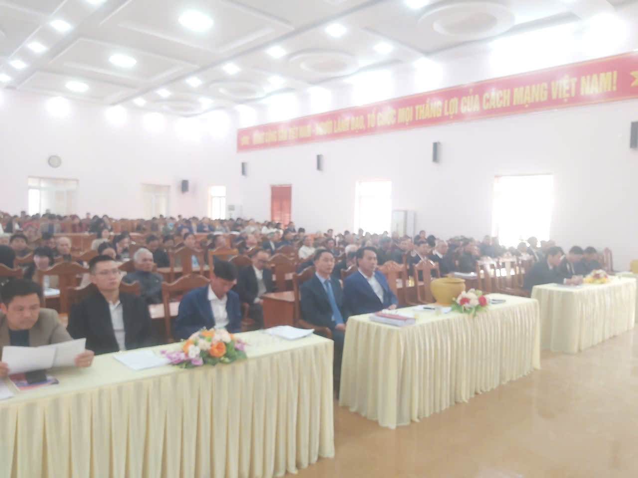 thị trấn Yên Lâm tổ chức Lễ trao tặng huy hiệu đảng năm 2024 và tổng kết công tác xây dựng đảng năm 2024; triển khai nhiệm vụ năm 2025