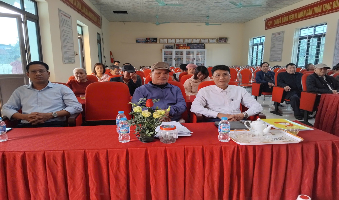 D:\HỘI CCB XÃ YÊN TRƯỜNG\BAI DANG TRANG TT DIEN TU\DH CB TQ NK 2025 - 2027\z6205097398656_5d0c57280999ae46dfd01d6c66292015.jpg