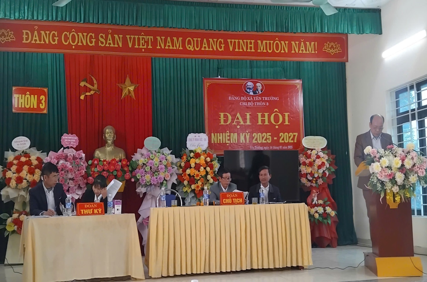 D:\HỘI CCB XÃ YÊN TRƯỜNG\THON 3\DH CB THON 3 NK 2025 - 2027\HINH ANH DH\z6229498021742_8ac1a476e5441c650c0ed25dd4875787.jpg