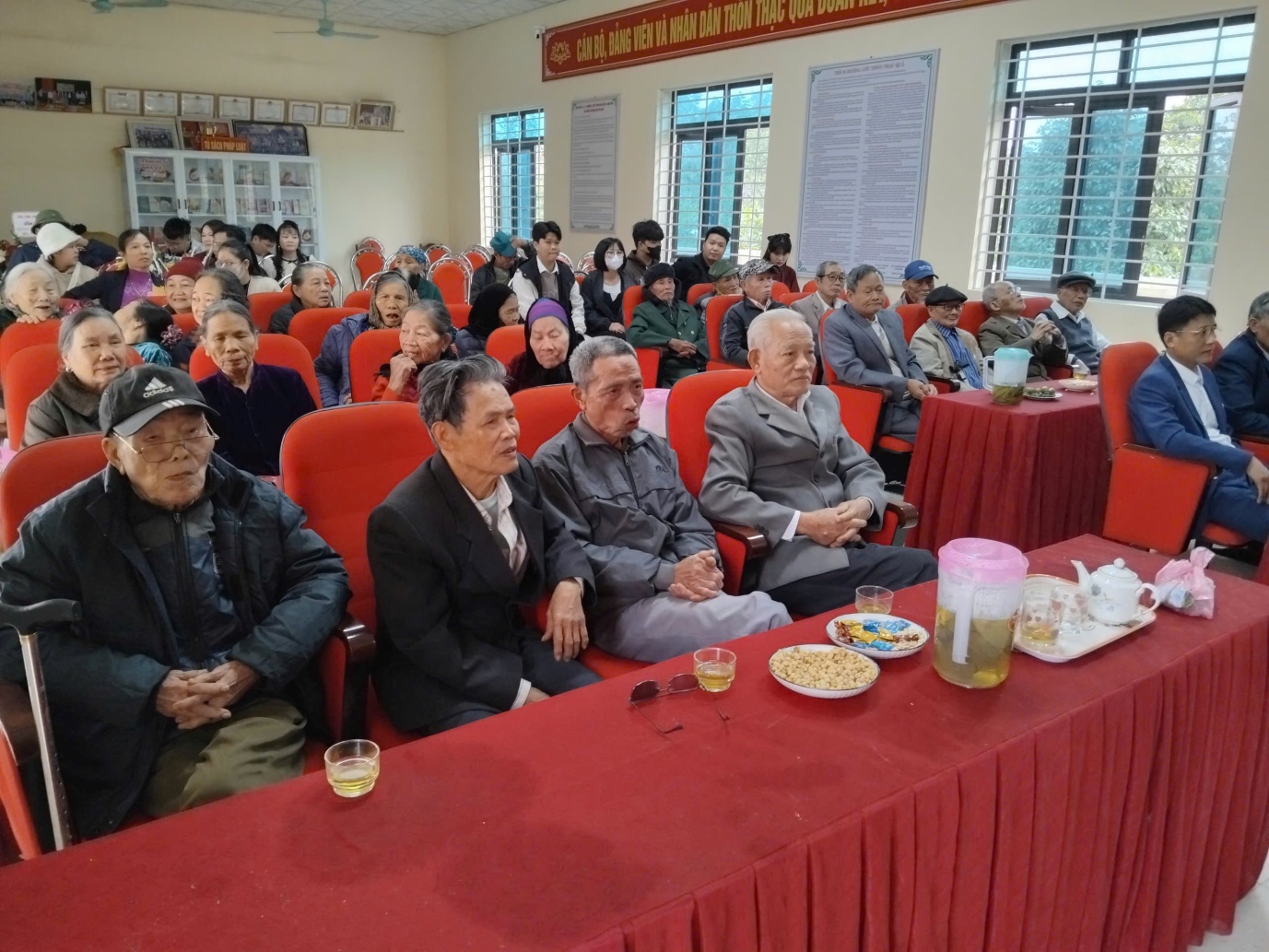 D:\HỘI CCB XÃ YÊN TRƯỜNG\BAI DANG TRANG TT DIEN TU\2025\cuc tho NCT thac qua\z6278212431833_0e065a0bbea0ddcd75cea857c5f40e48.jpg