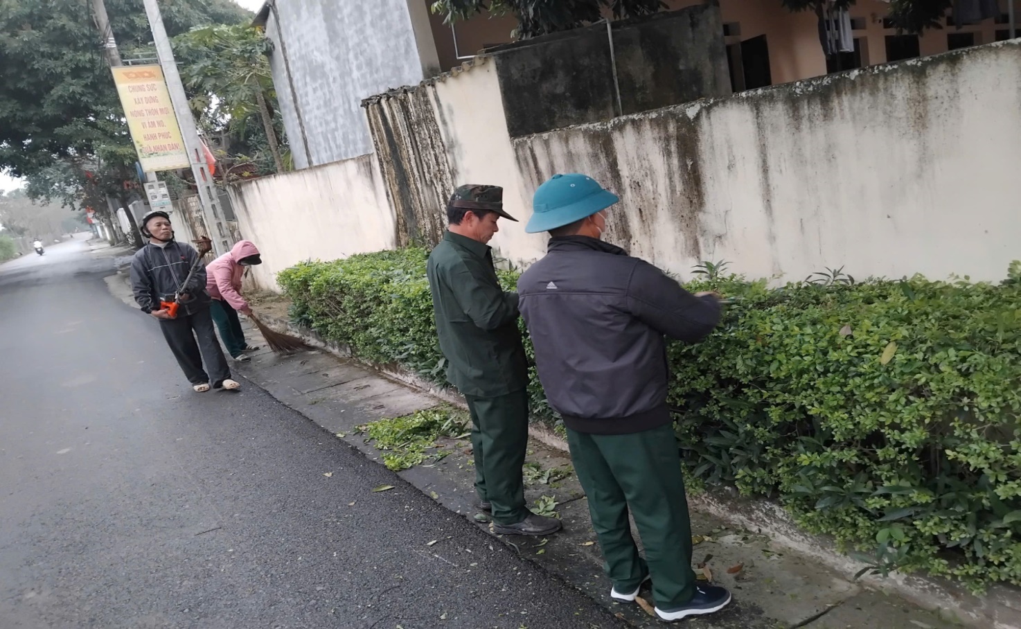 D:\HỘI CCB XÃ YÊN TRƯỜNG\BAI DANG TRANG TT DIEN TU\2025\lao dong t2.2025\z6346954856551_052d30031005bc623d9b5c2baa1c9faf.jpg