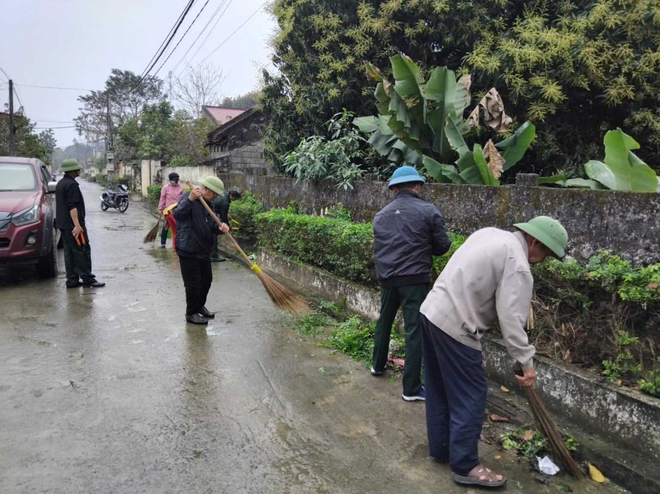 D:\HỘI CCB XÃ YÊN TRƯỜNG\BAI DANG TRANG TT DIEN TU\2025\lao dong t2.2025\z6346956091761_e3f1bb06399579e9e034cddf6b6fb1e3.jpg
