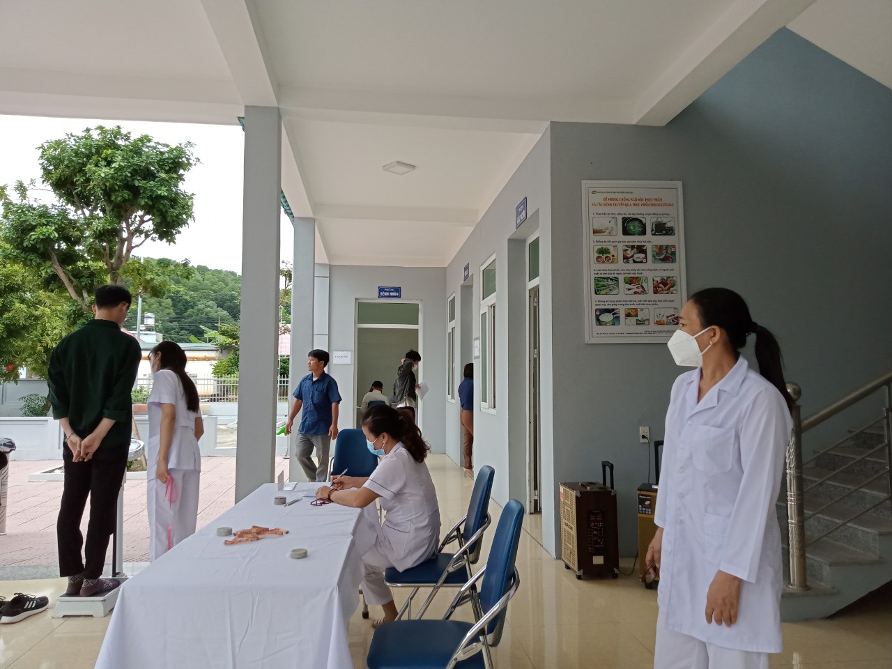 Ảnh cân nặng 1.jpg
