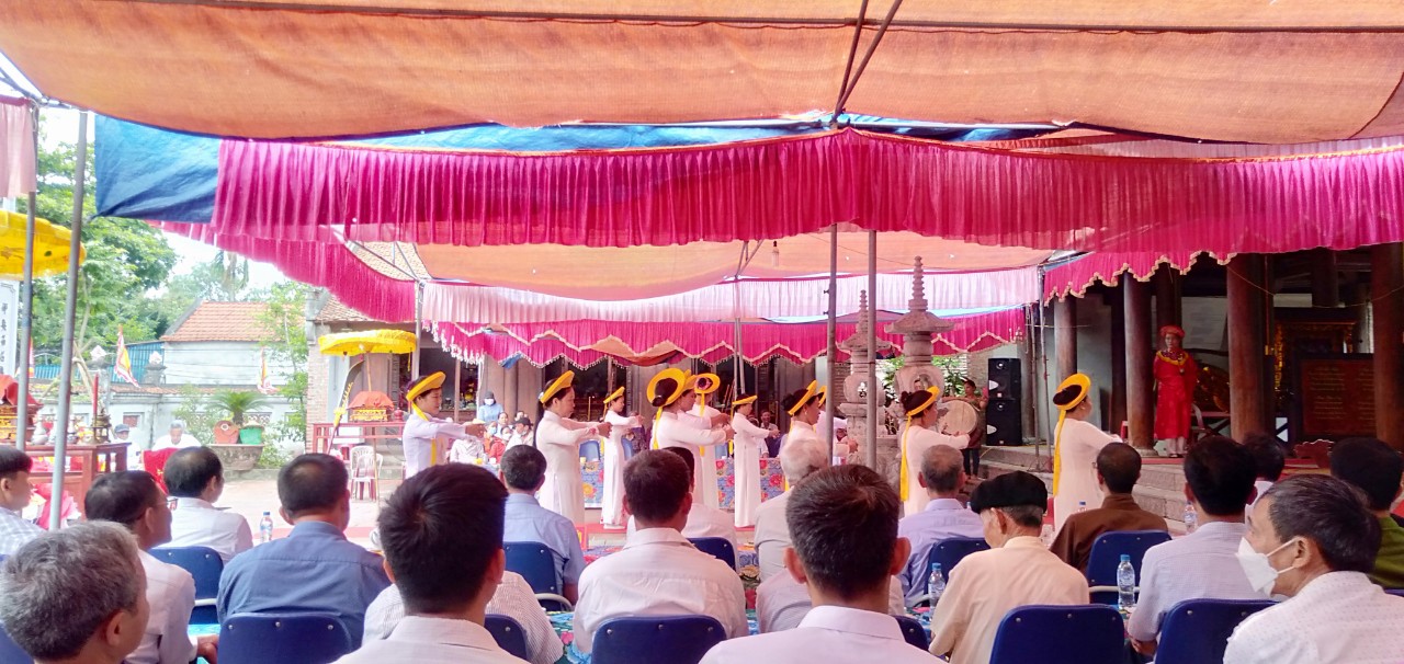 Ảnh dâng hương 2.jpg