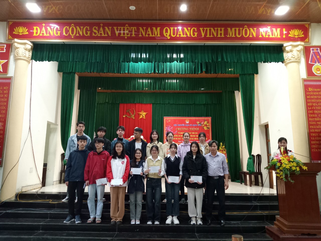 Ảnh HS giỏi cấp tỉnh.jpg