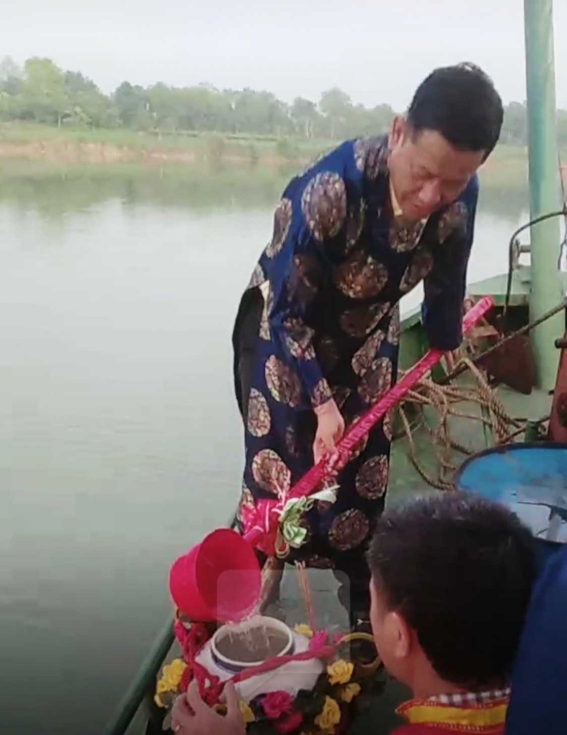 lễ rước nước (8).jpg