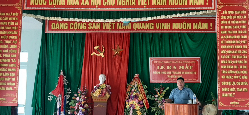 Khai mạc.jpg