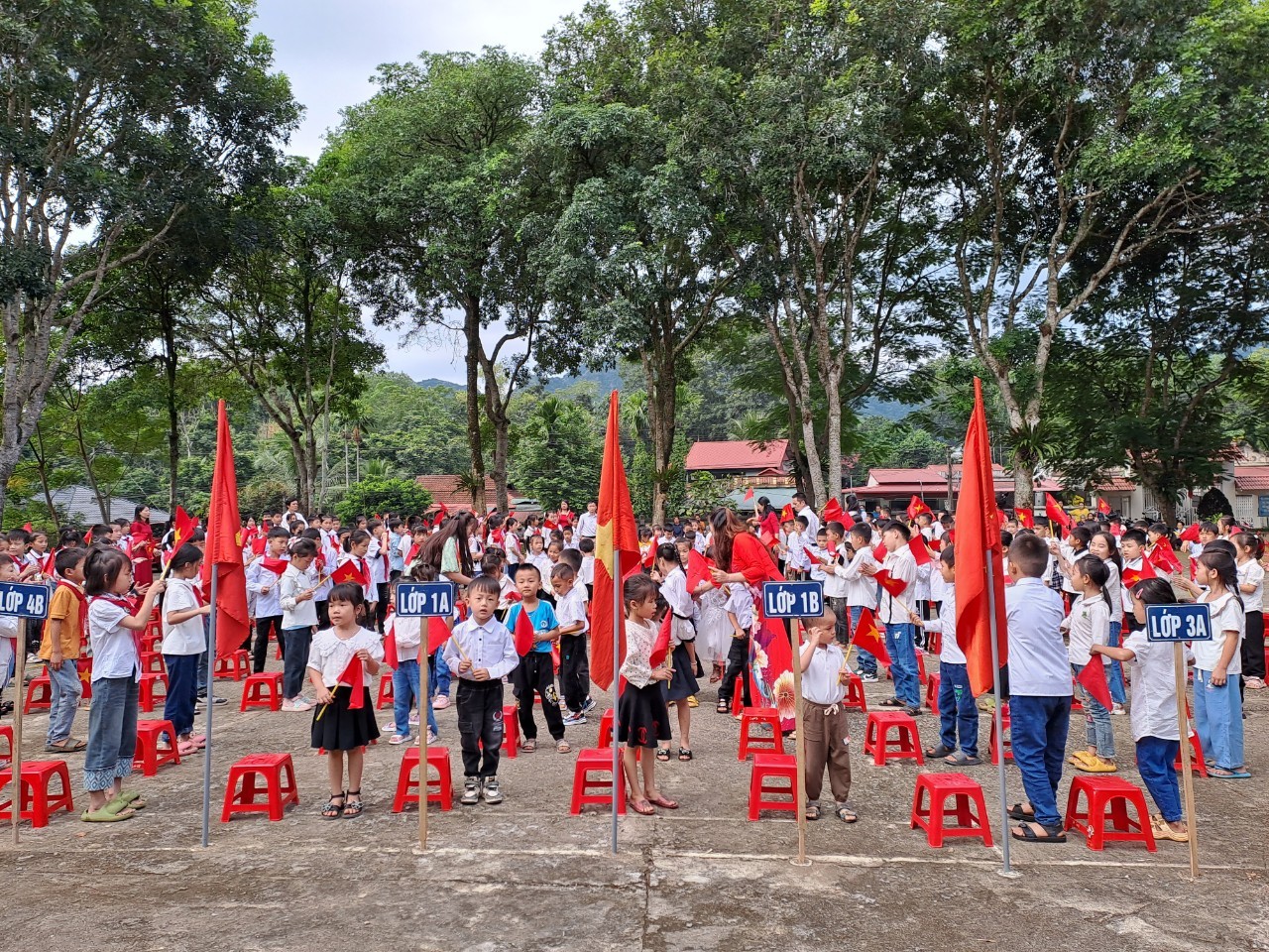 HS TH 2.jpg