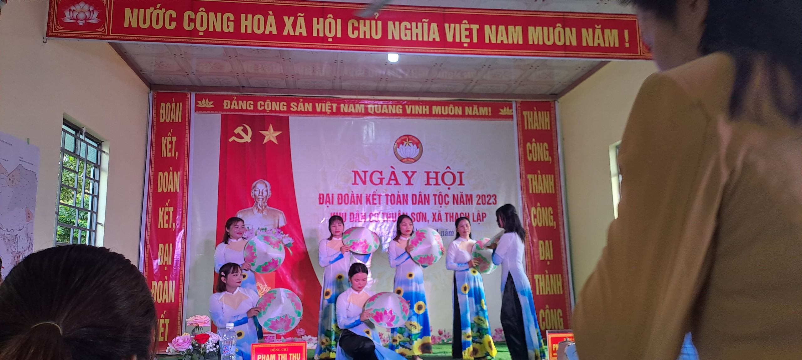 c50722aa6e04c45a9d15.jpg