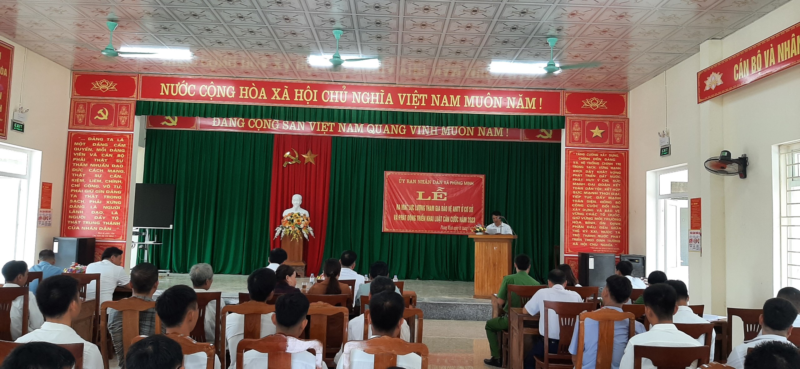 4. Tổ viên.jpg